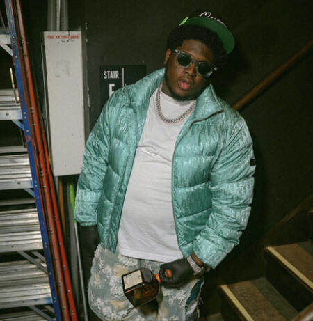 Featured musician promotion